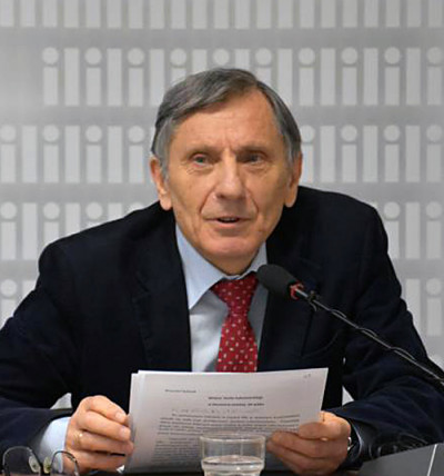 Krzysztof Dybciak
